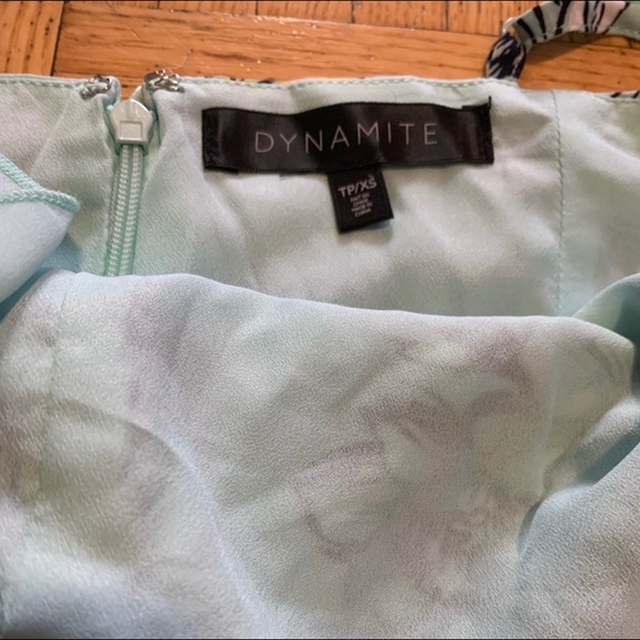 NWOT Dynamite Floral Dress - Picture 3 of 5